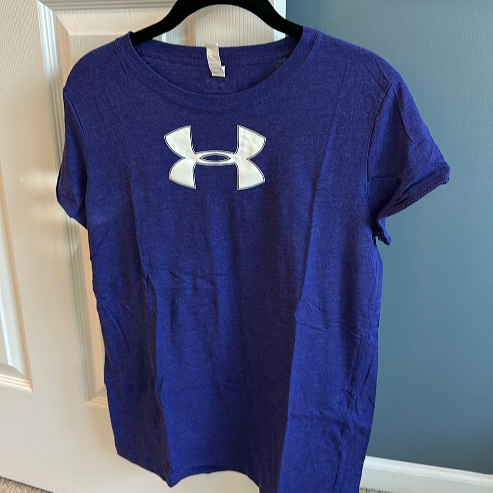 Under Armour  Top